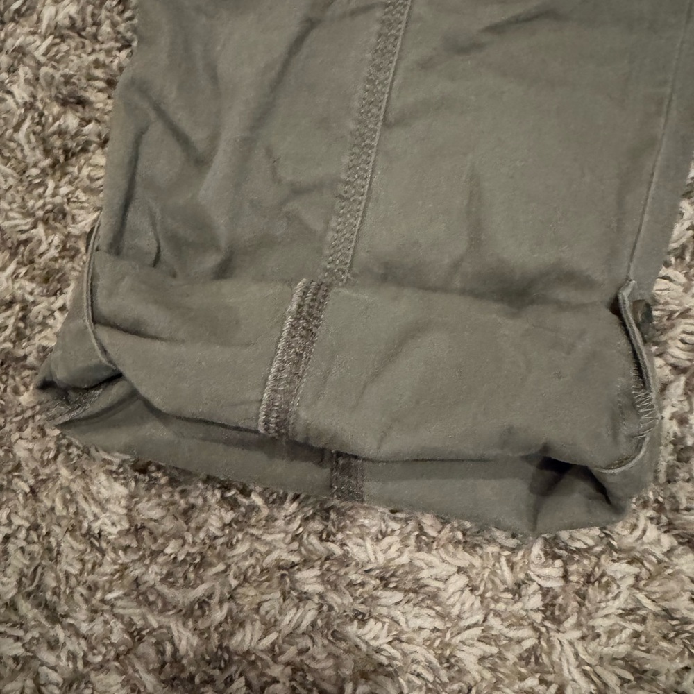 Ladies Sonoma cargo pants convertible to capris sz 10 - Picture 6 of 7